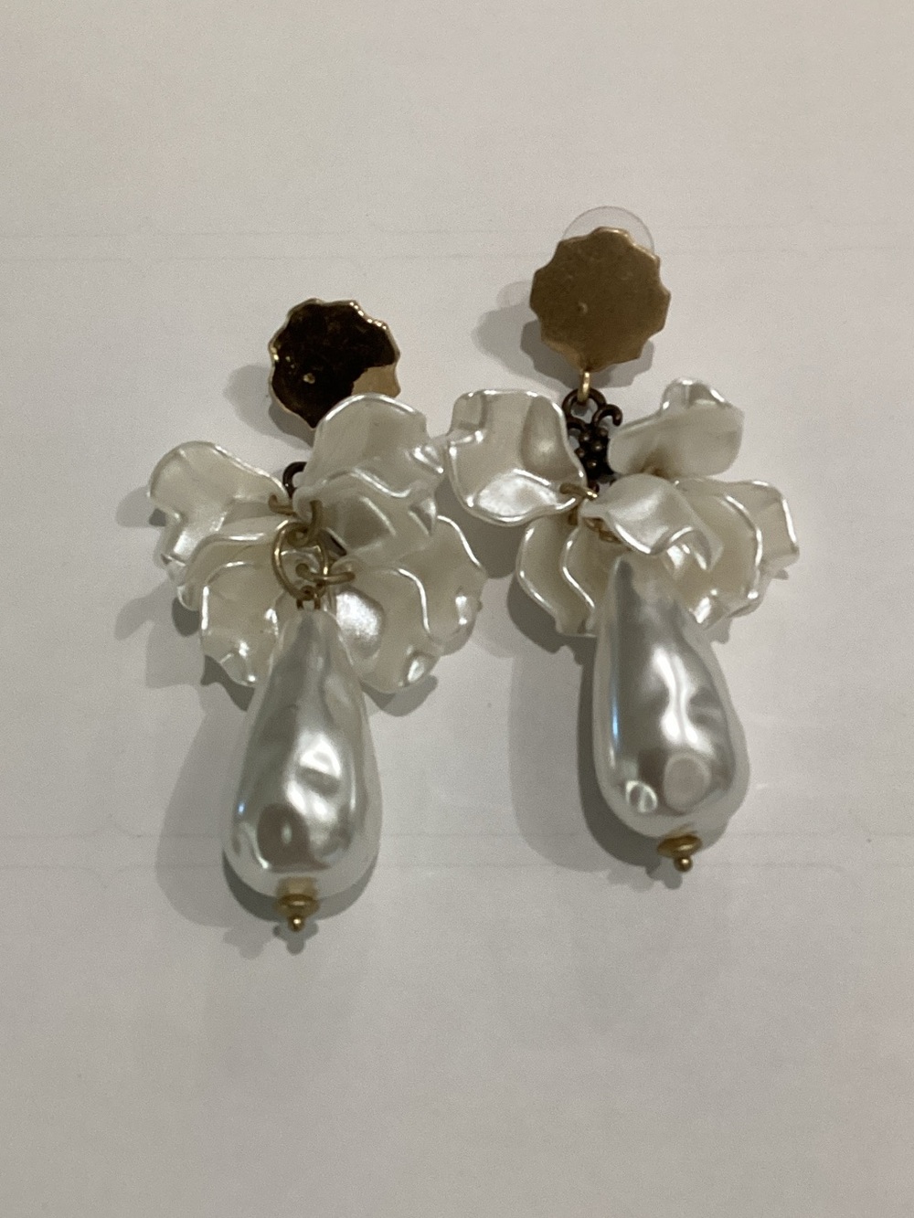 Elegant White Pearl Drop Floral Statement Earrings